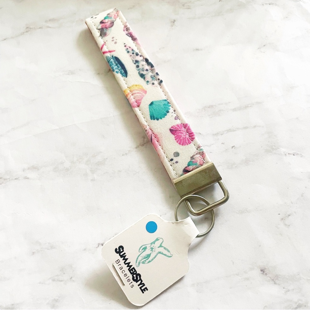 Watercolor Seashell Wristlet Keychain
